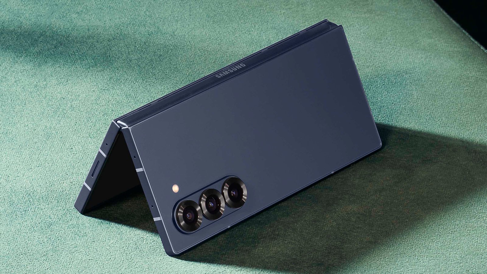 Samsung Galaxy Z Fold 7: The Slimmest, Smartest Foldable Yet